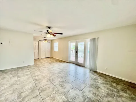 5111 Coquina Key Drive SE St Petersburg FL 33705