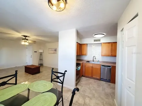 5111 Coquina Key Drive SE St Petersburg FL 33705