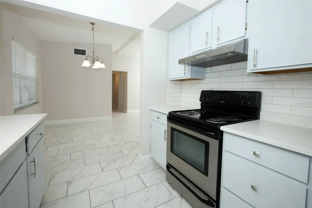 4422 Gilpin Way Orlando FL 32812