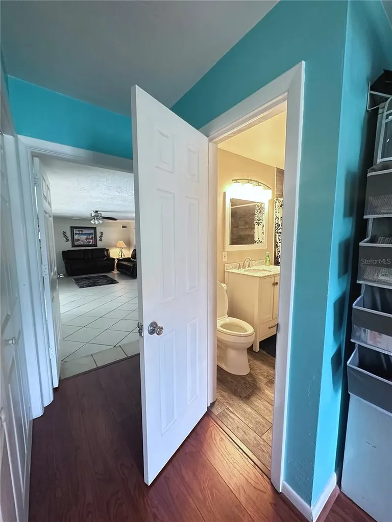 2746 53rd Street Sarasota FL 34234