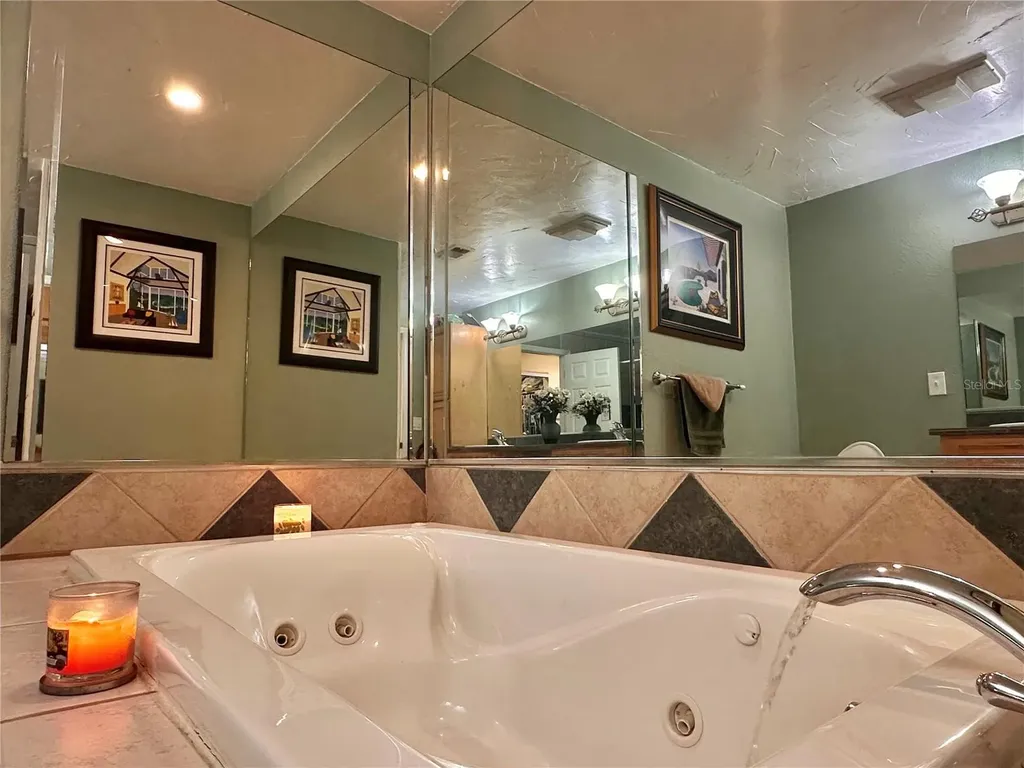 2746 53rd Street Sarasota FL 34234