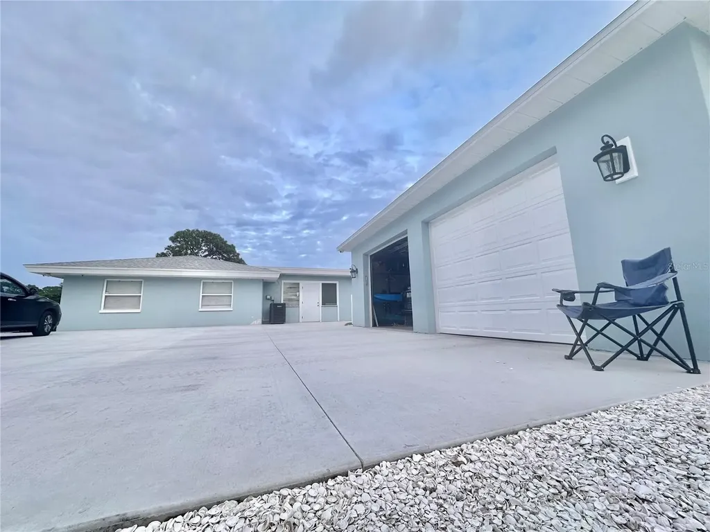 2746 53rd Street Sarasota FL 34234