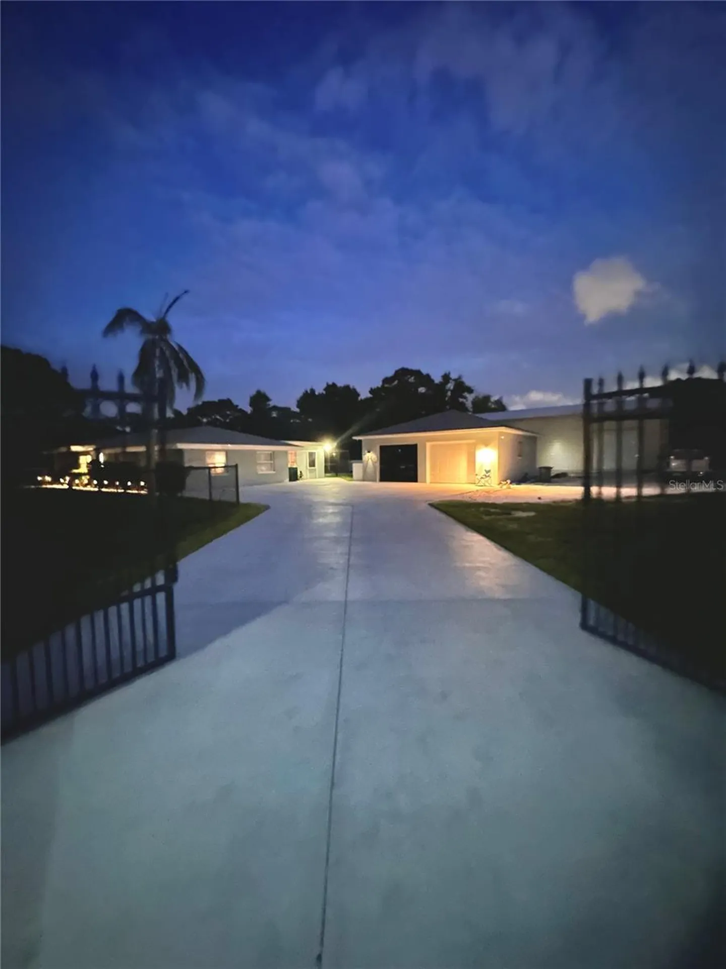 2746 53rd Street Sarasota FL 34234