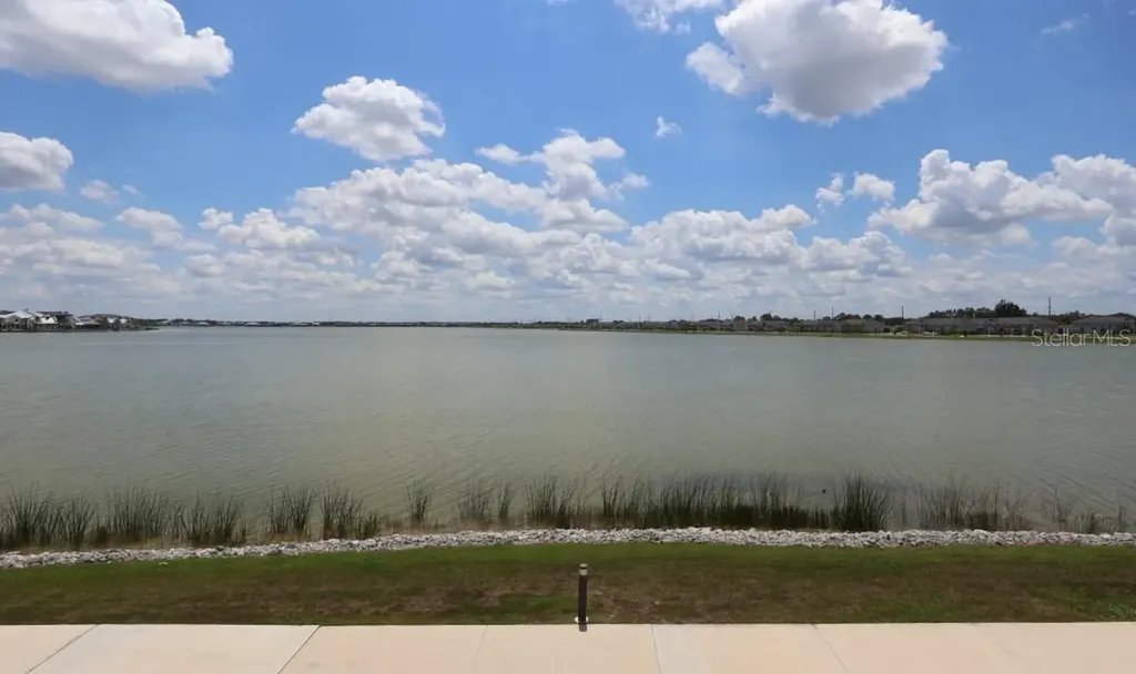1658 Springwell Lane Sarasota FL 34240