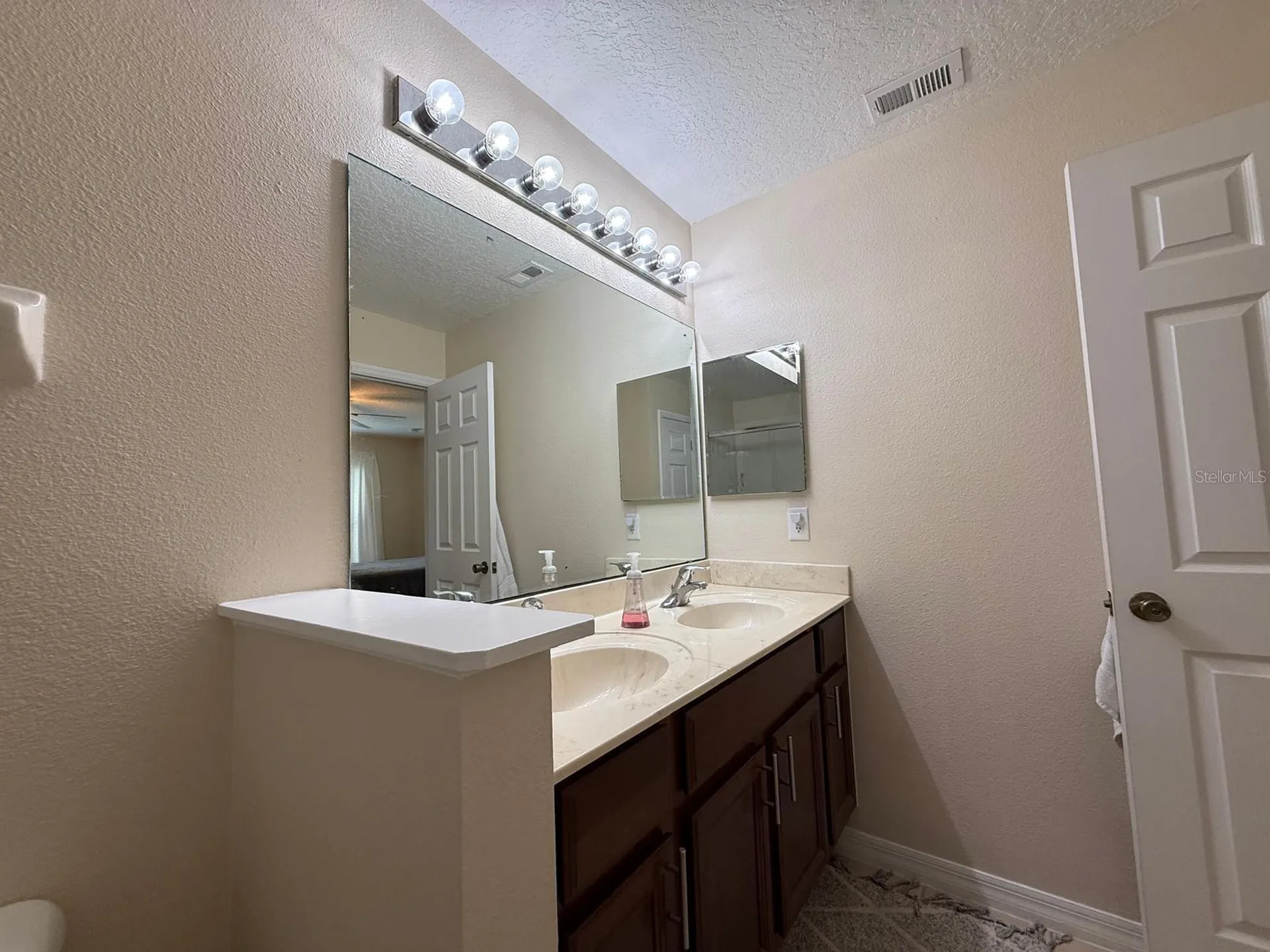 4583 Lacebark Trail Oviedo FL 32765