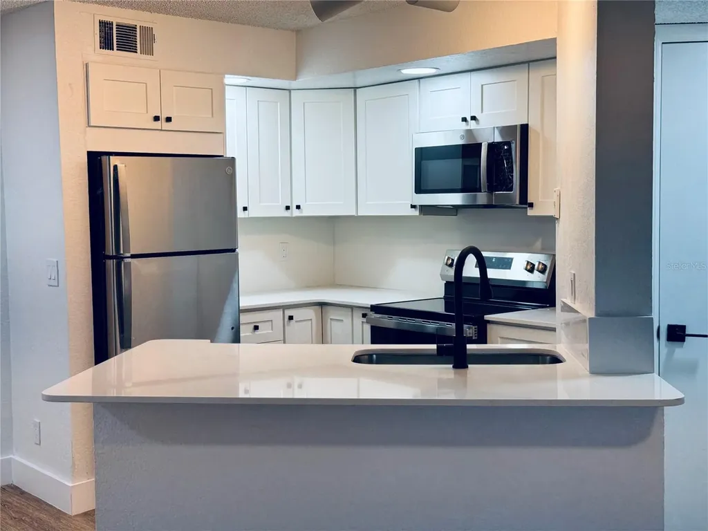4630 Commander Drive Orlando FL 32822