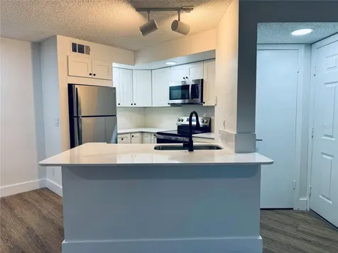 4630 Commander Drive Orlando FL 32822