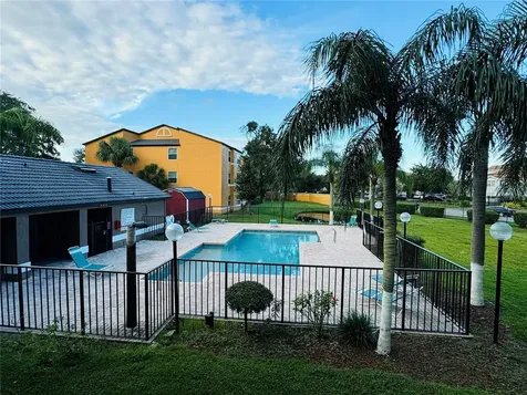 4630 Commander Drive Orlando FL 32822