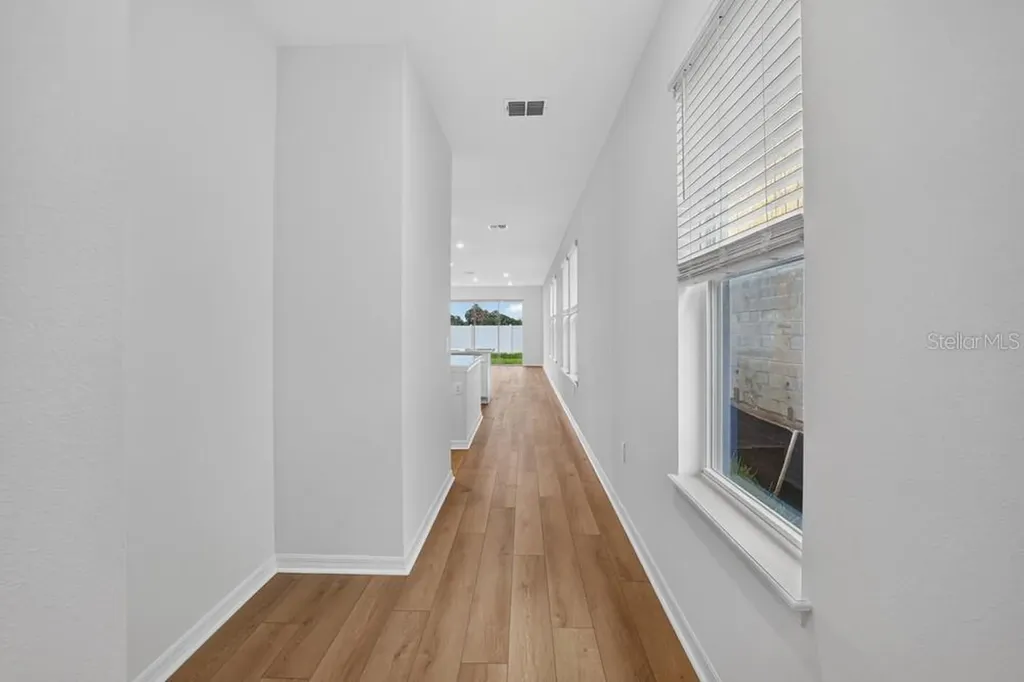5032 Cyan Loop Apollo Beach FL 33572
