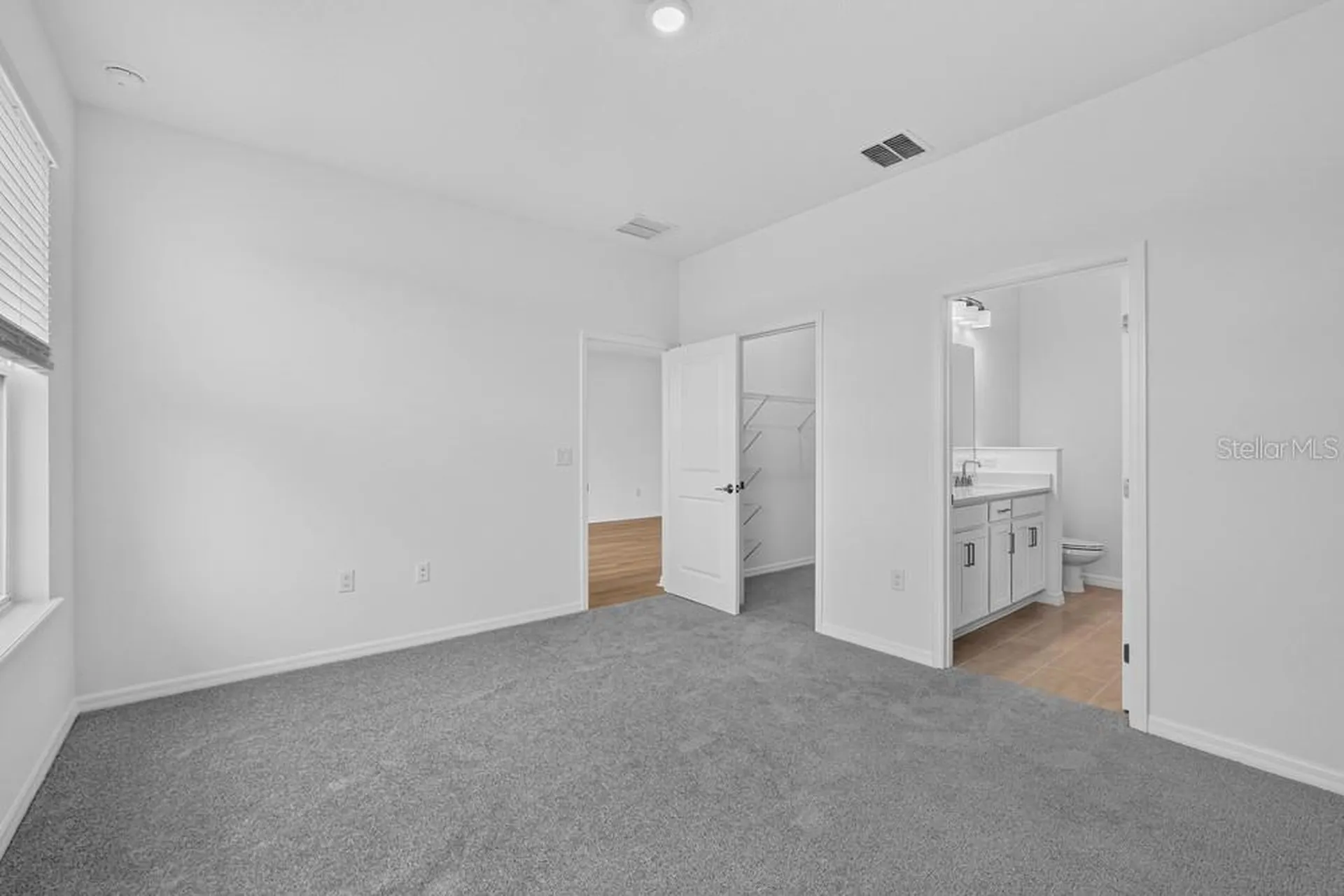 5032 Cyan Loop Apollo Beach FL 33572