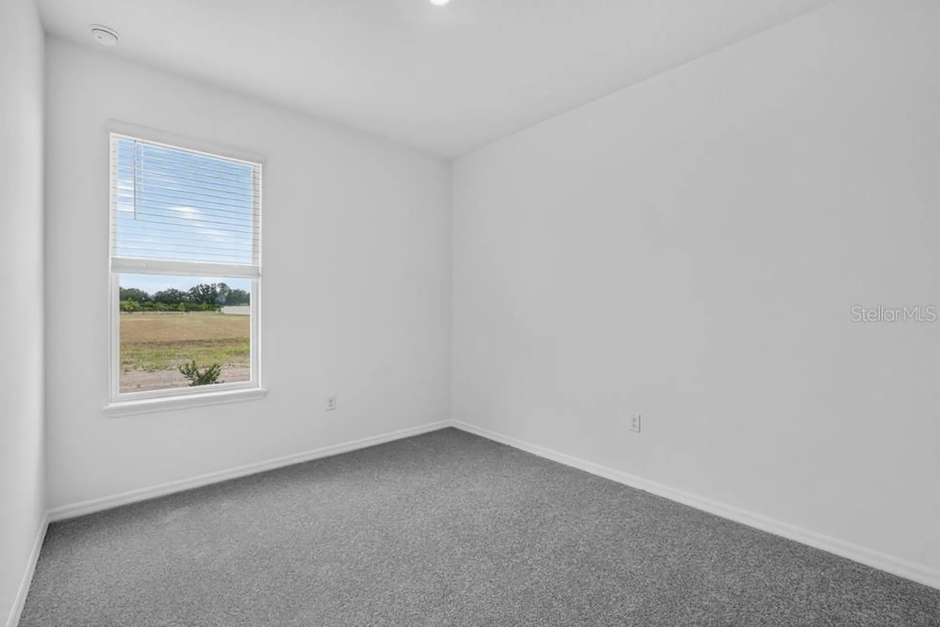 5032 Cyan Loop Apollo Beach FL 33572