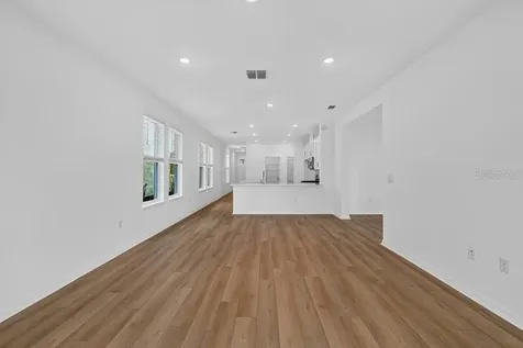 5032 Cyan Loop Apollo Beach FL 33572