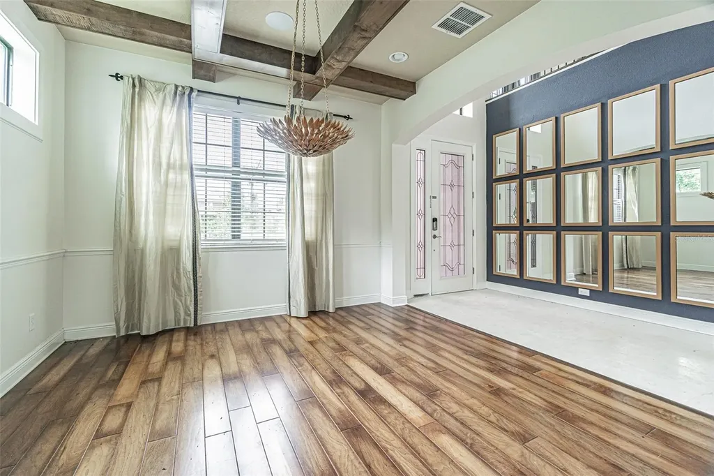 1692 Nature View Drive Lutz FL 33558