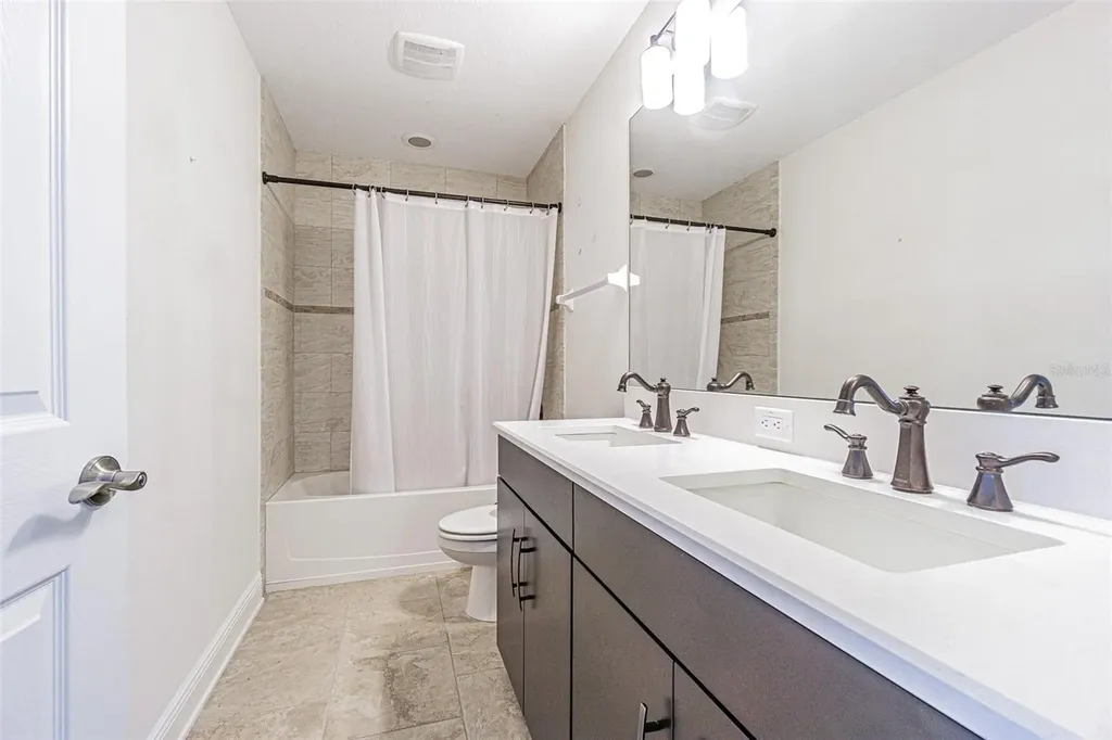 1692 Nature View Drive Lutz FL 33558