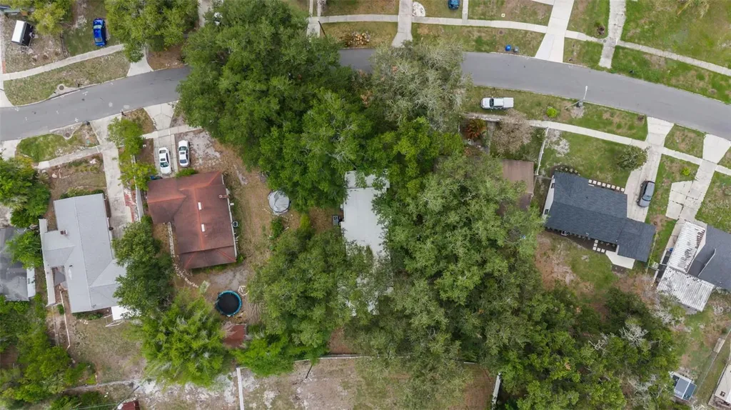 1516 E Elm Road Lakeland FL 33801