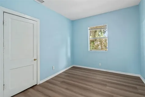 1516 E Elm Road Lakeland FL 33801