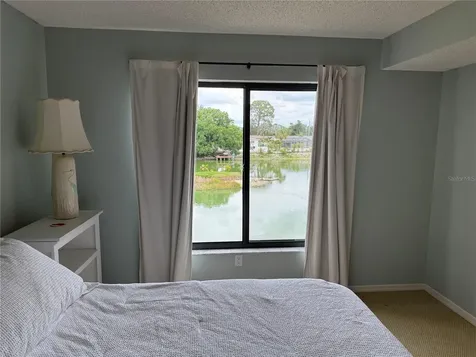 5555 Ashton Lake Drive Sarasota FL 34231