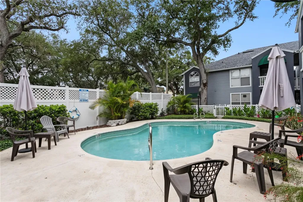 606 S Albany Avenue Tampa FL 33606