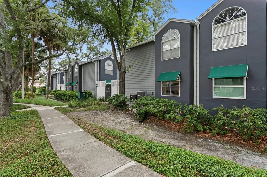 606 S Albany Avenue Tampa FL 33606
