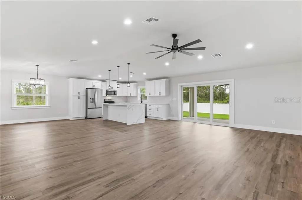 12273 Hindle Avenue Punta Gorda FL 33955