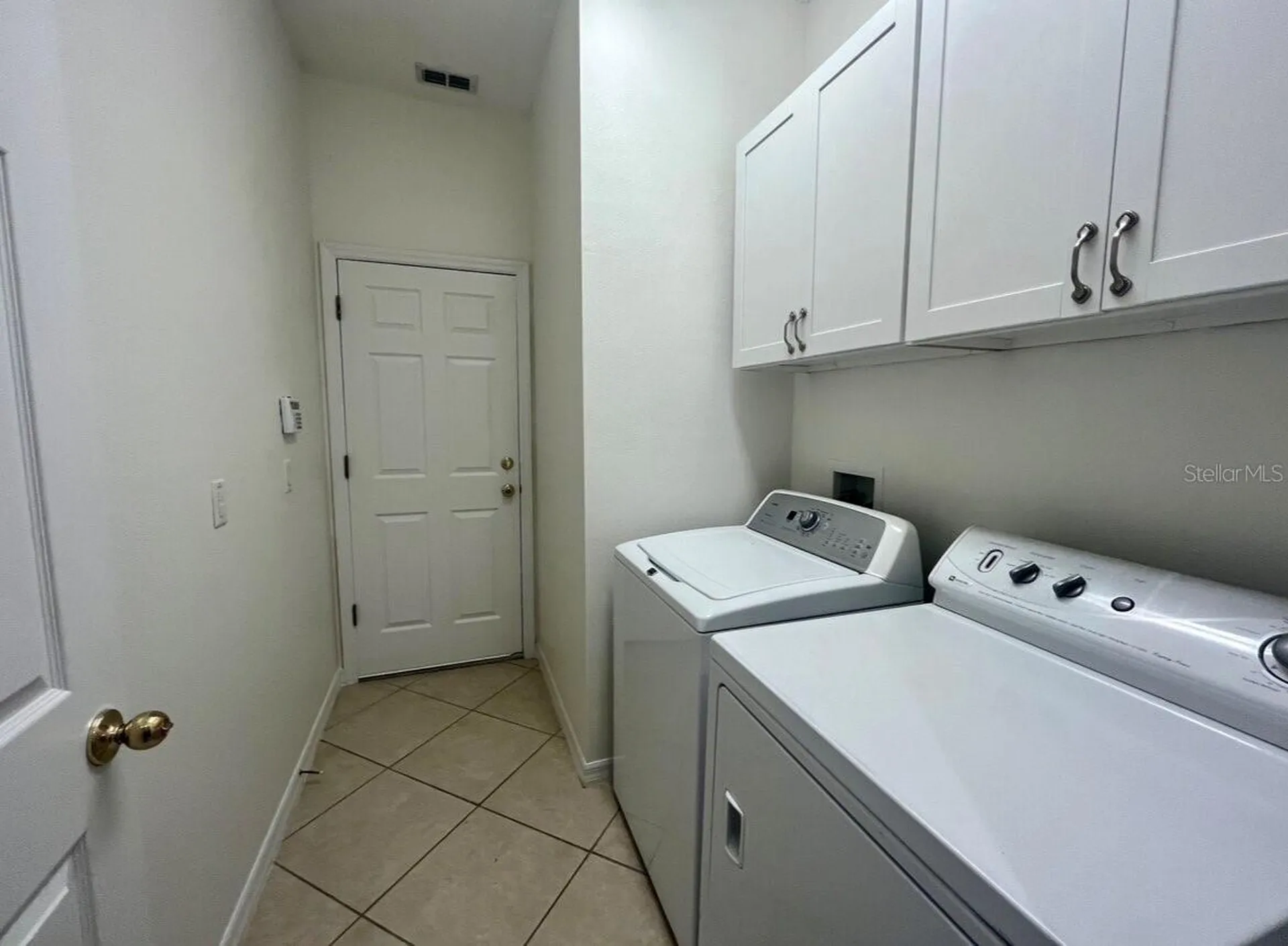 9376 Ravens Willow Drive Orlando FL 32827