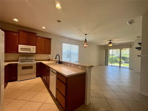 9376 Ravens Willow Drive Orlando FL 32827