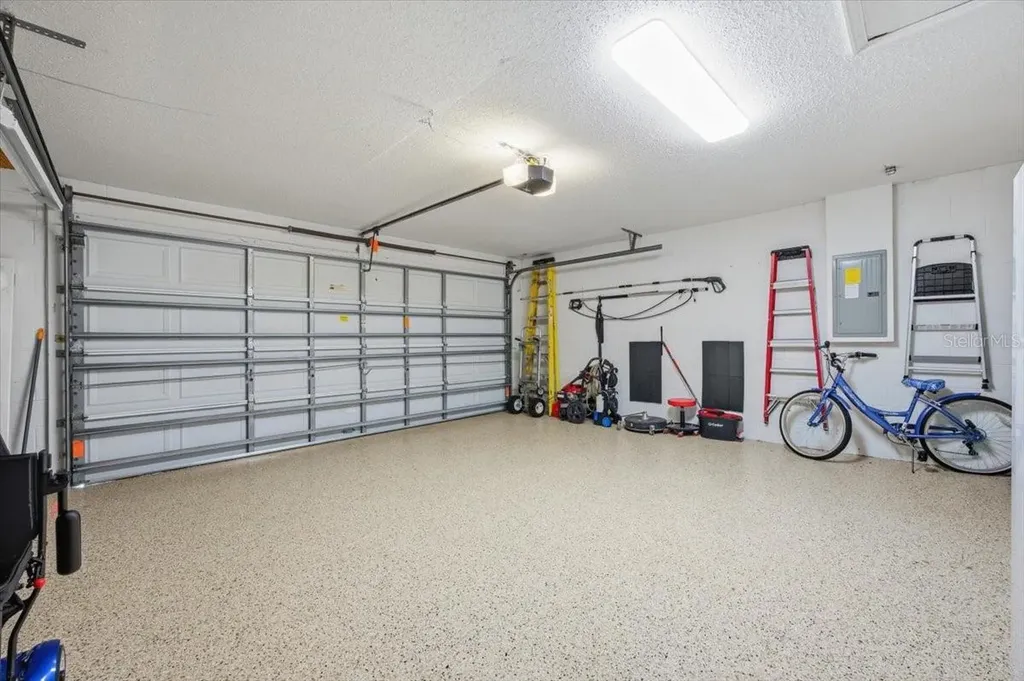 842 Lockbreeze Drive Davenport FL 33897