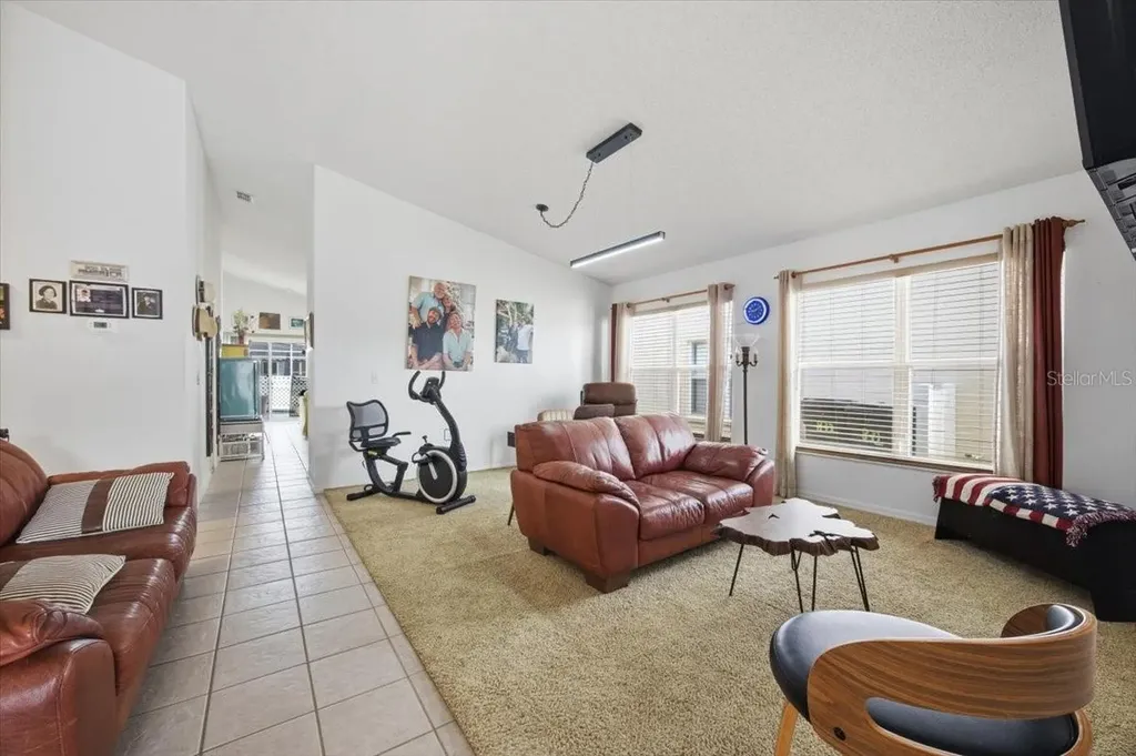 842 Lockbreeze Drive Davenport FL 33897