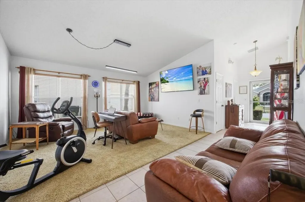 842 Lockbreeze Drive Davenport FL 33897