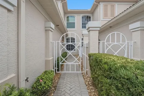 7005 Prosperity Circle Sarasota FL 34238