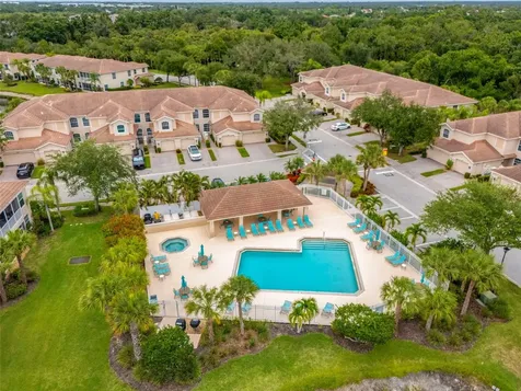 7005 Prosperity Circle Sarasota FL 34238