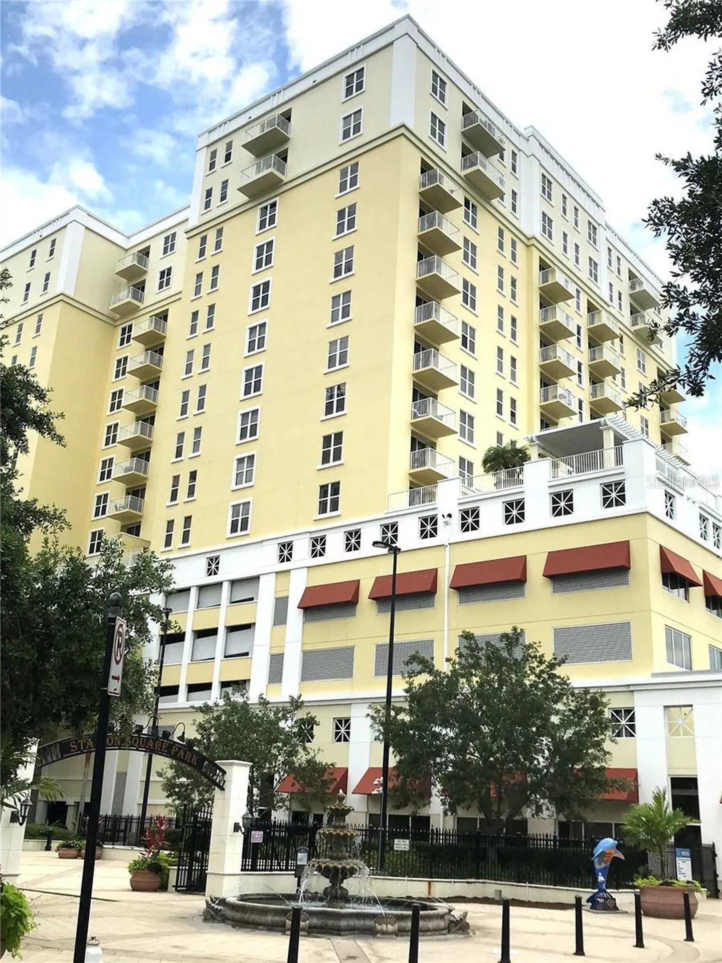 628 Cleveland Street Clearwater FL 33755