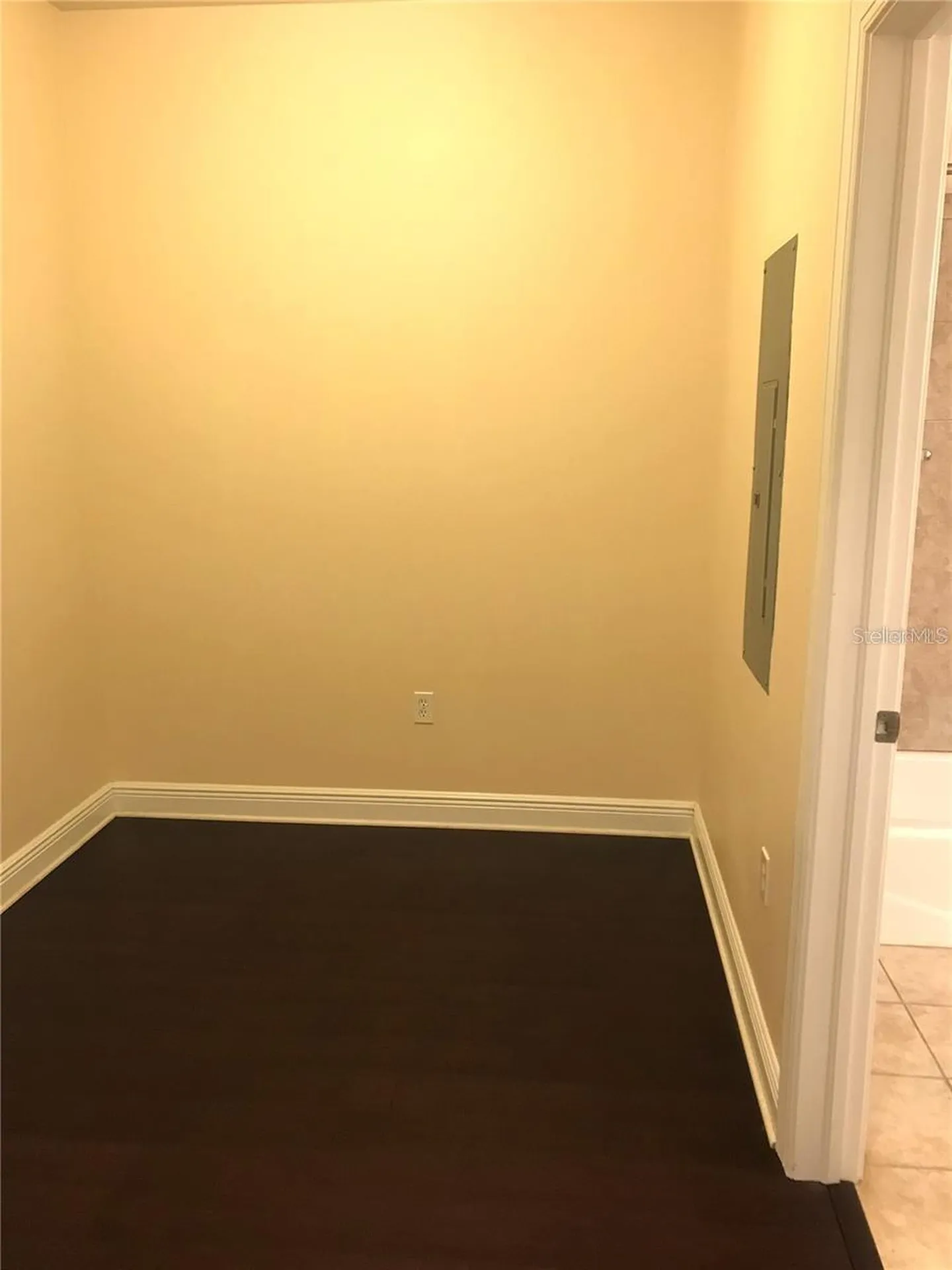 628 Cleveland Street Clearwater FL 33755