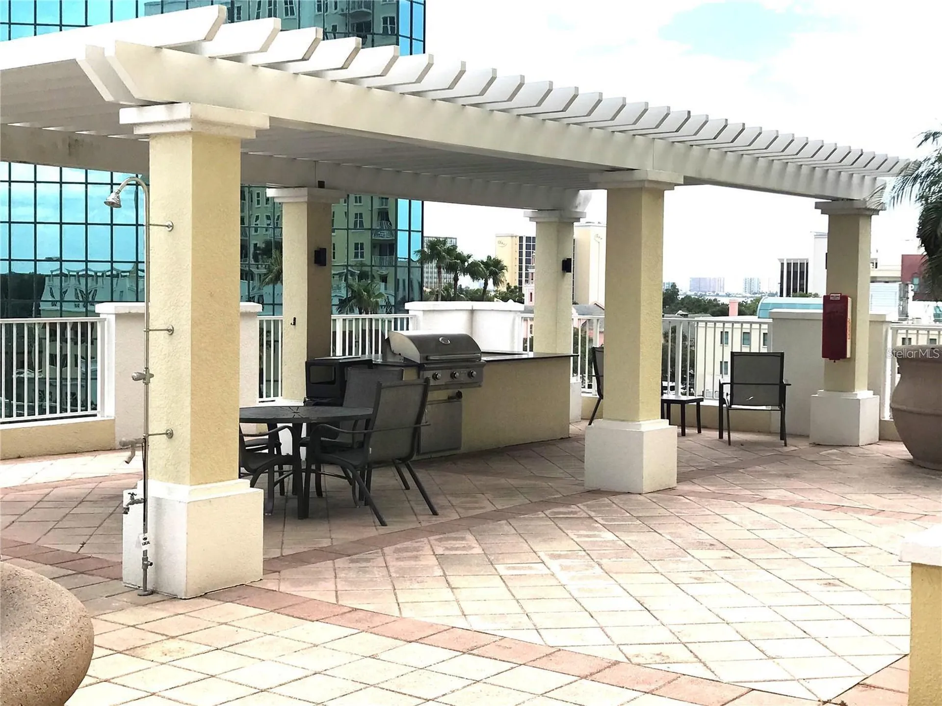 628 Cleveland Street Clearwater FL 33755