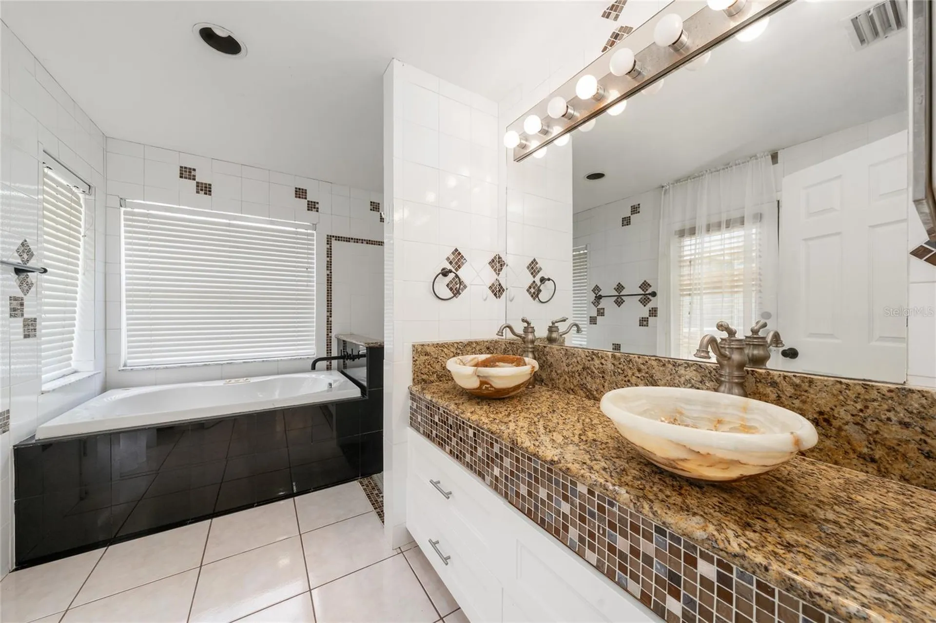 8810 Kensington Court Kissimmee FL 34747