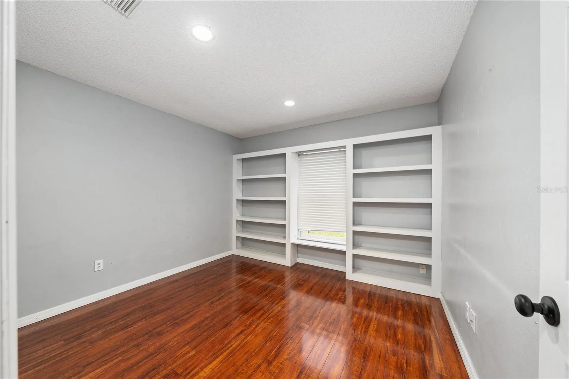 8810 Kensington Court Kissimmee FL 34747