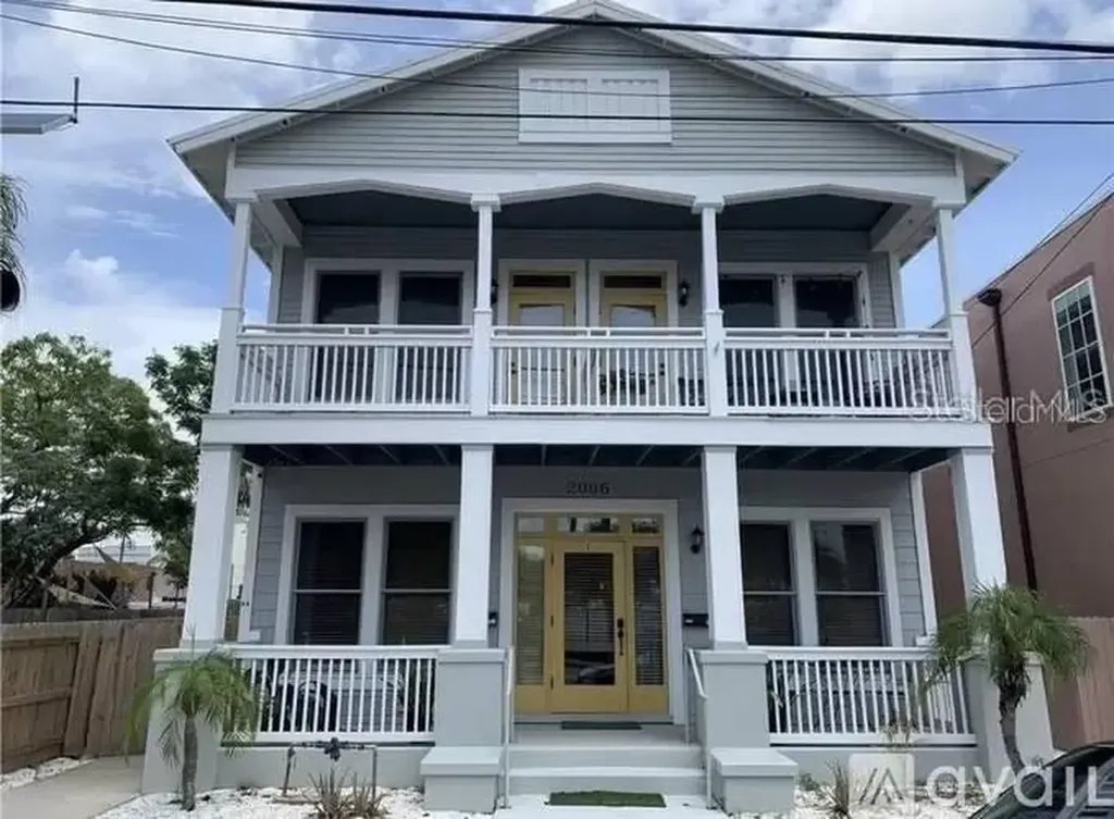 2006 E 4th Avenue Tampa FL 33605
