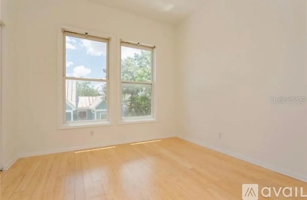 2006 E 4th Avenue Tampa FL 33605