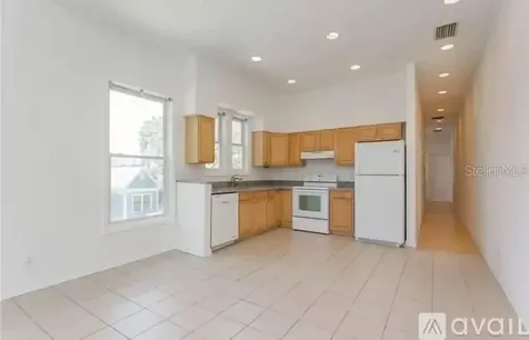 2006 E 4th Avenue Tampa FL 33605