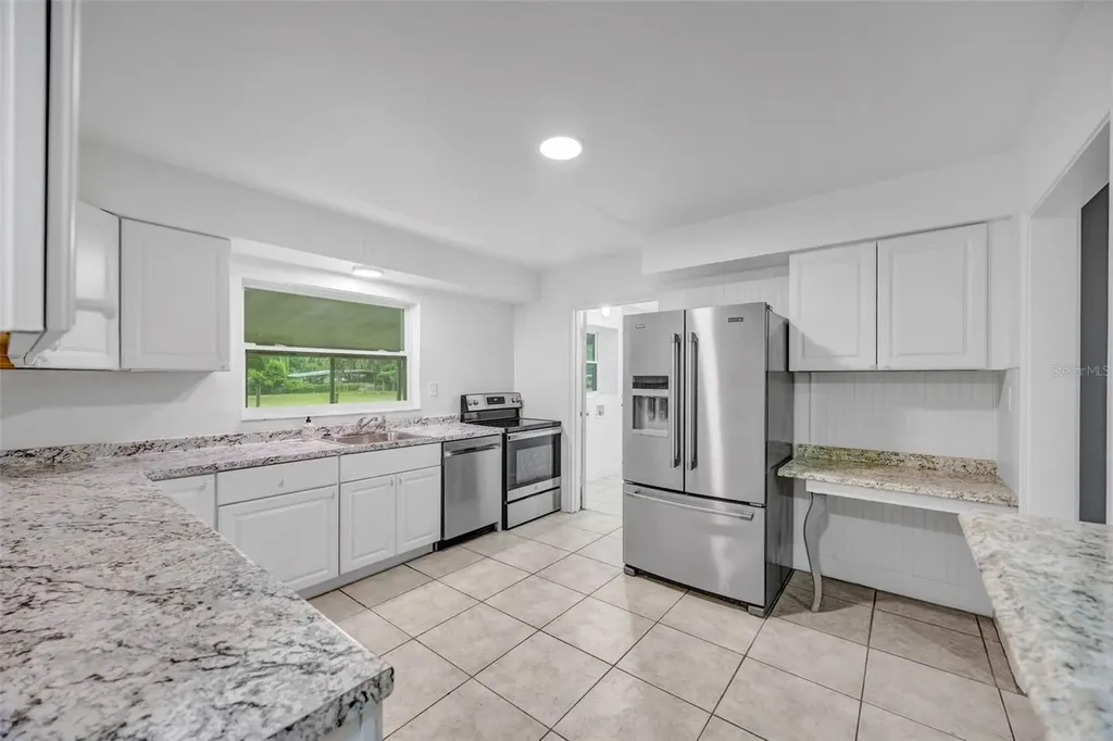 308 S Kingsway Road Seffner FL 33584