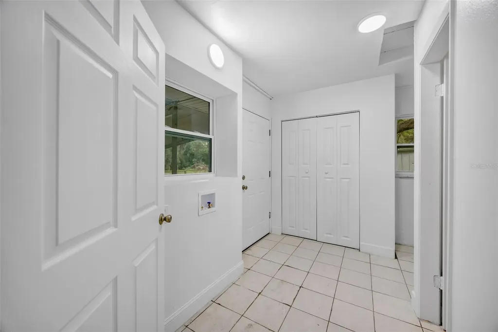 308 S Kingsway Road Seffner FL 33584