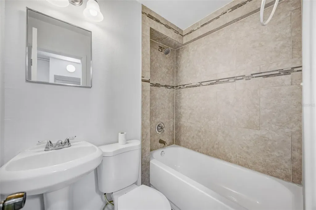 308 S Kingsway Road Seffner FL 33584