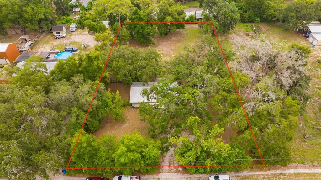308 S Kingsway Road Seffner FL 33584