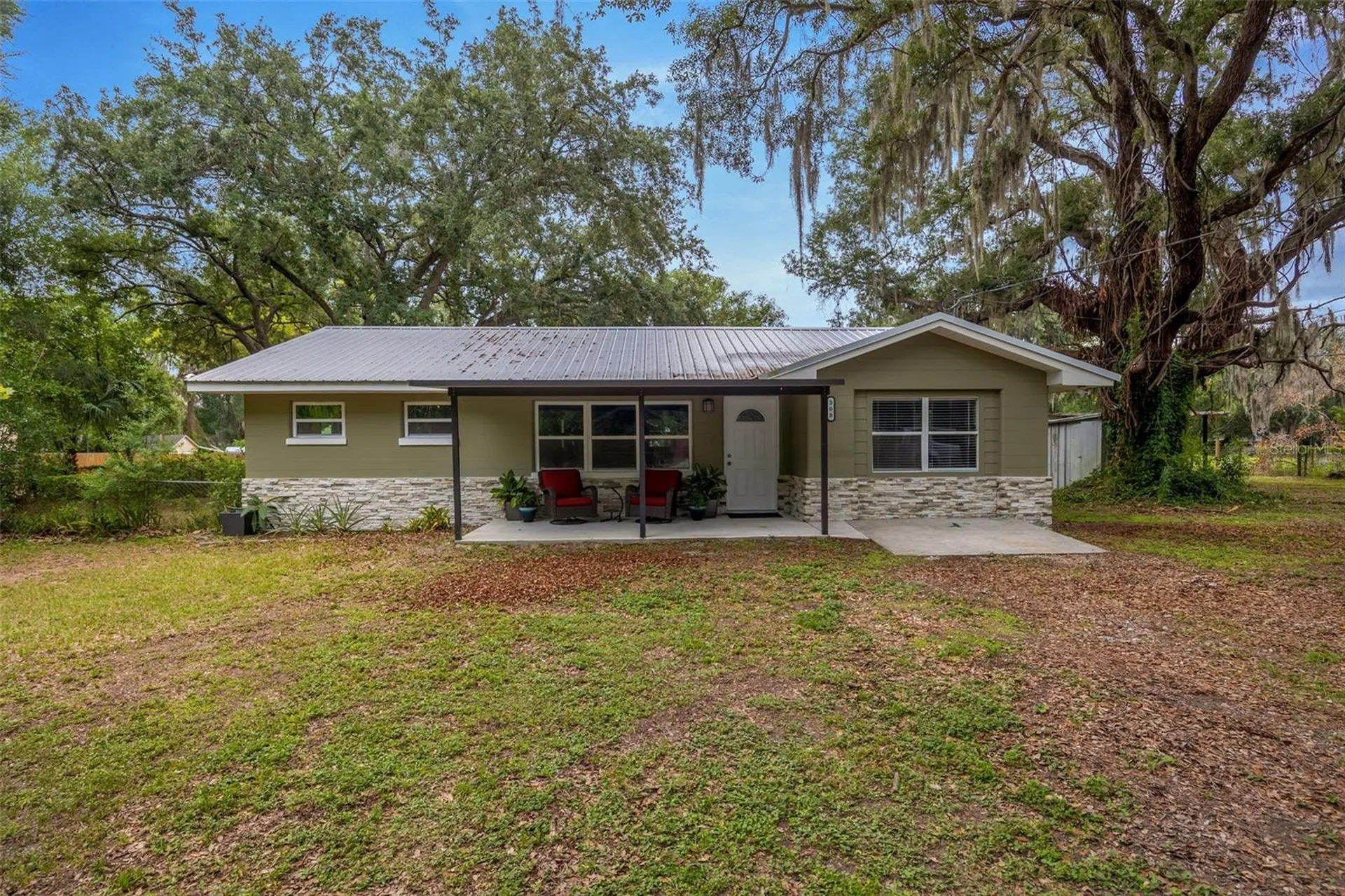 308 S Kingsway Road Seffner FL 33584