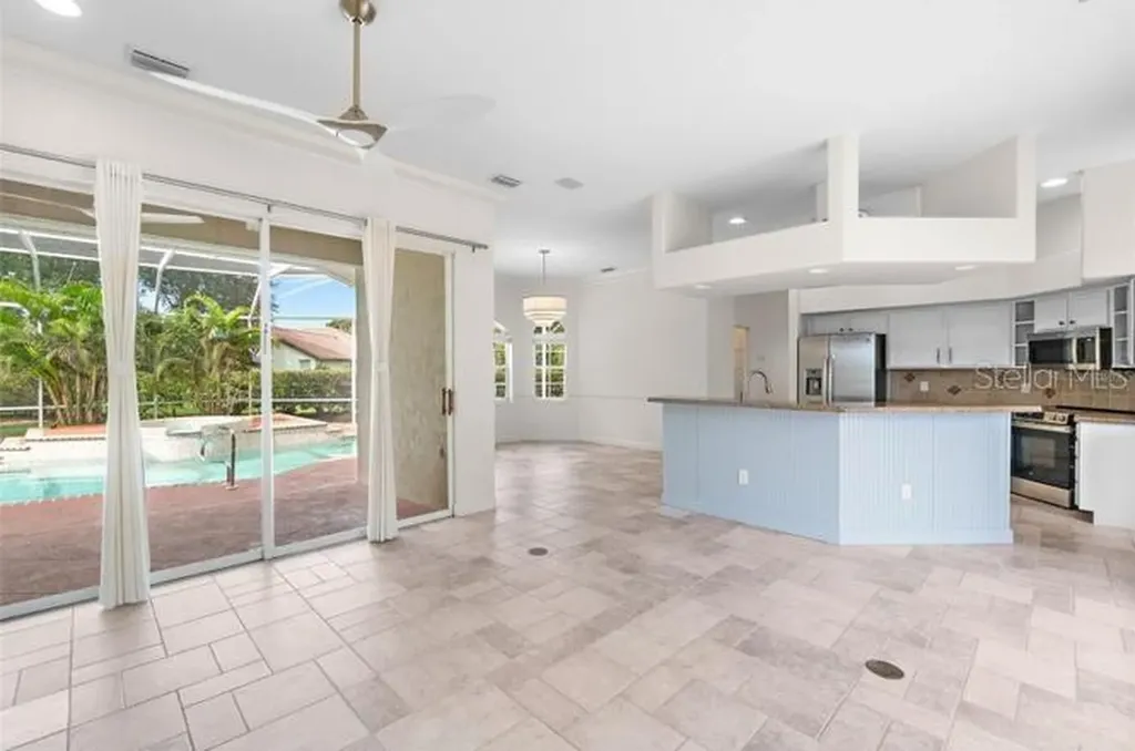 8356 Mareva Lane Sarasota FL 34241