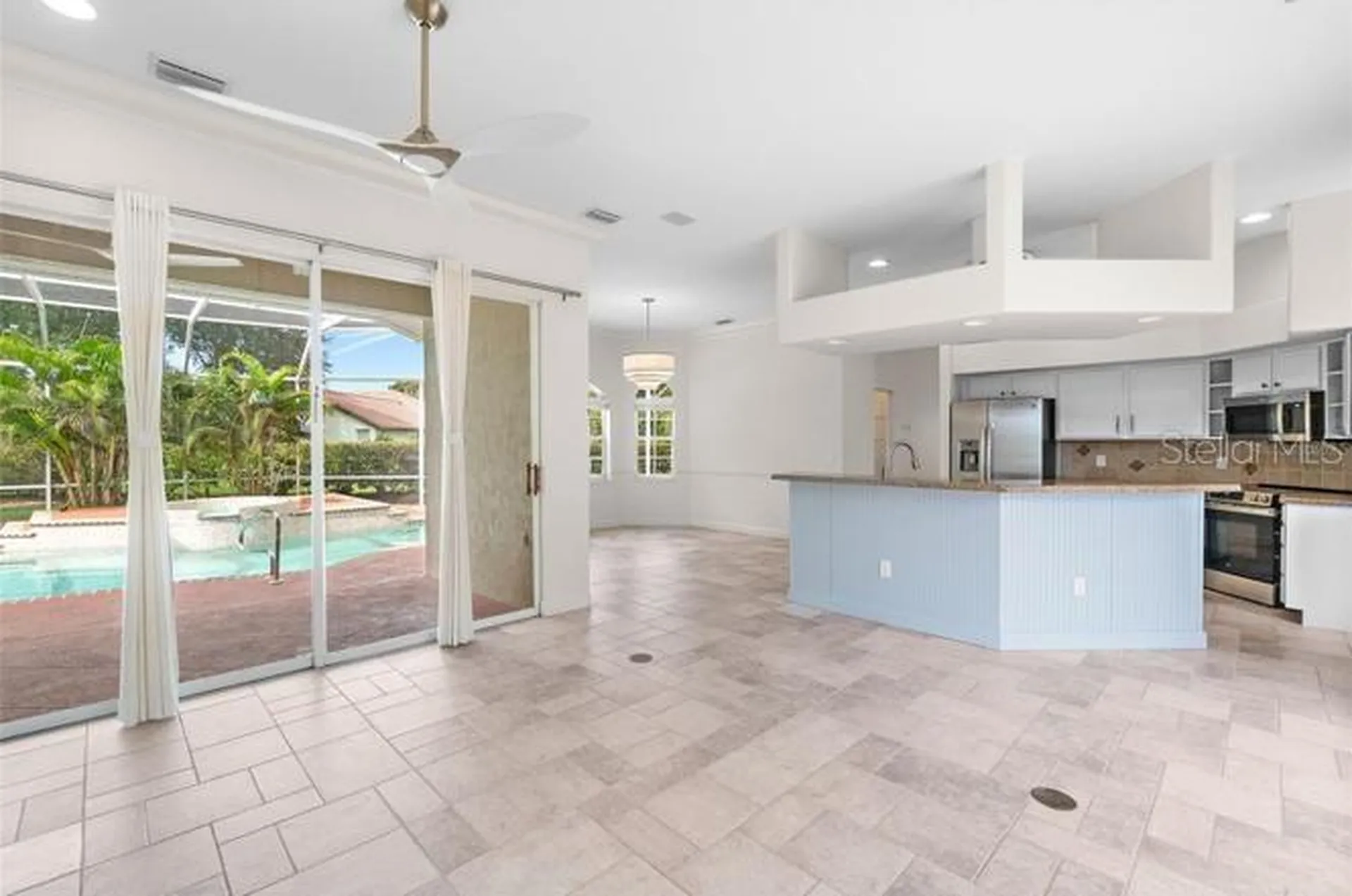 8356 Mareva Lane Sarasota FL 34241