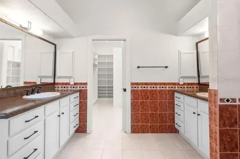 8356 Mareva Lane Sarasota FL 34241