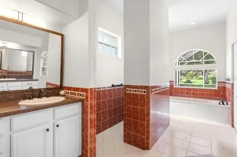 8356 Mareva Lane Sarasota FL 34241