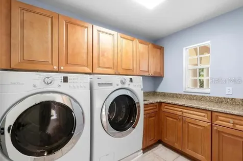 8356 Mareva Lane Sarasota FL 34241