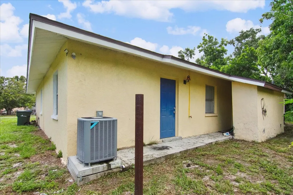 2228/2232 25th Street Sarasota FL 34234